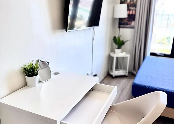 Apartment Cheo Cozy At The Median Near It Park - Fast Wifi & Pool *