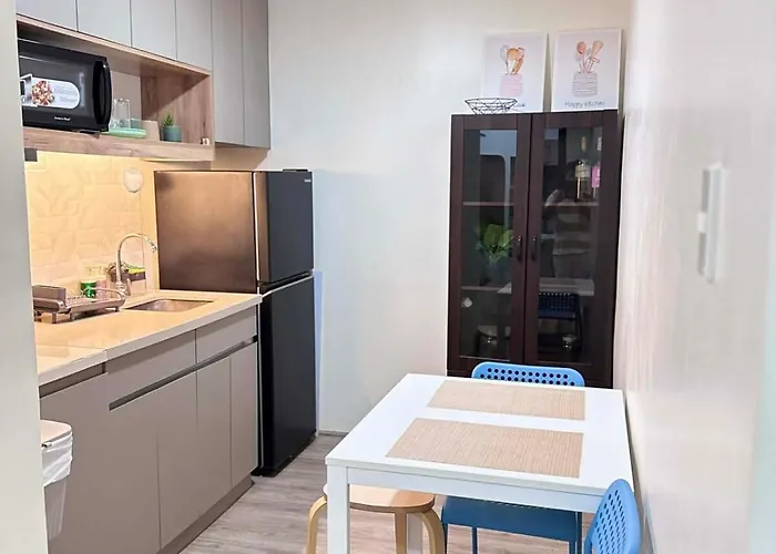 Cheo Cozy At The Median Near It Park - Fast Wifi & Pool Apartment