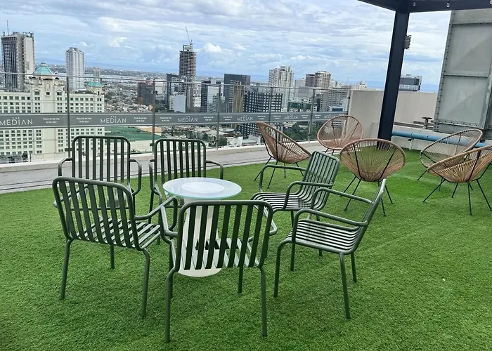 Cheo Cozy At The Median Near It Park - Fast Wifi & Pool *